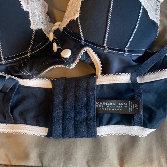 Kardashian Kollection Lingerie - Picture 3 of 4